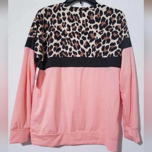 Pink & Leopard Sweatshirt NWT - Picture 2 of 3